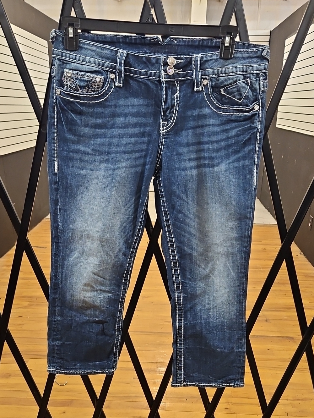 Vigoss Distressed Dark Blue Ankle Jeans